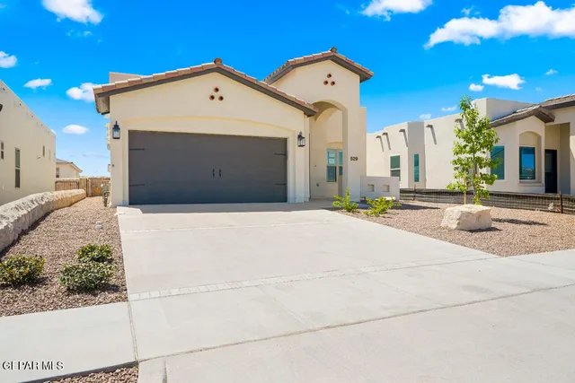 $277,950 | 664 Paseo Musical Street, El Paso, TX 79928