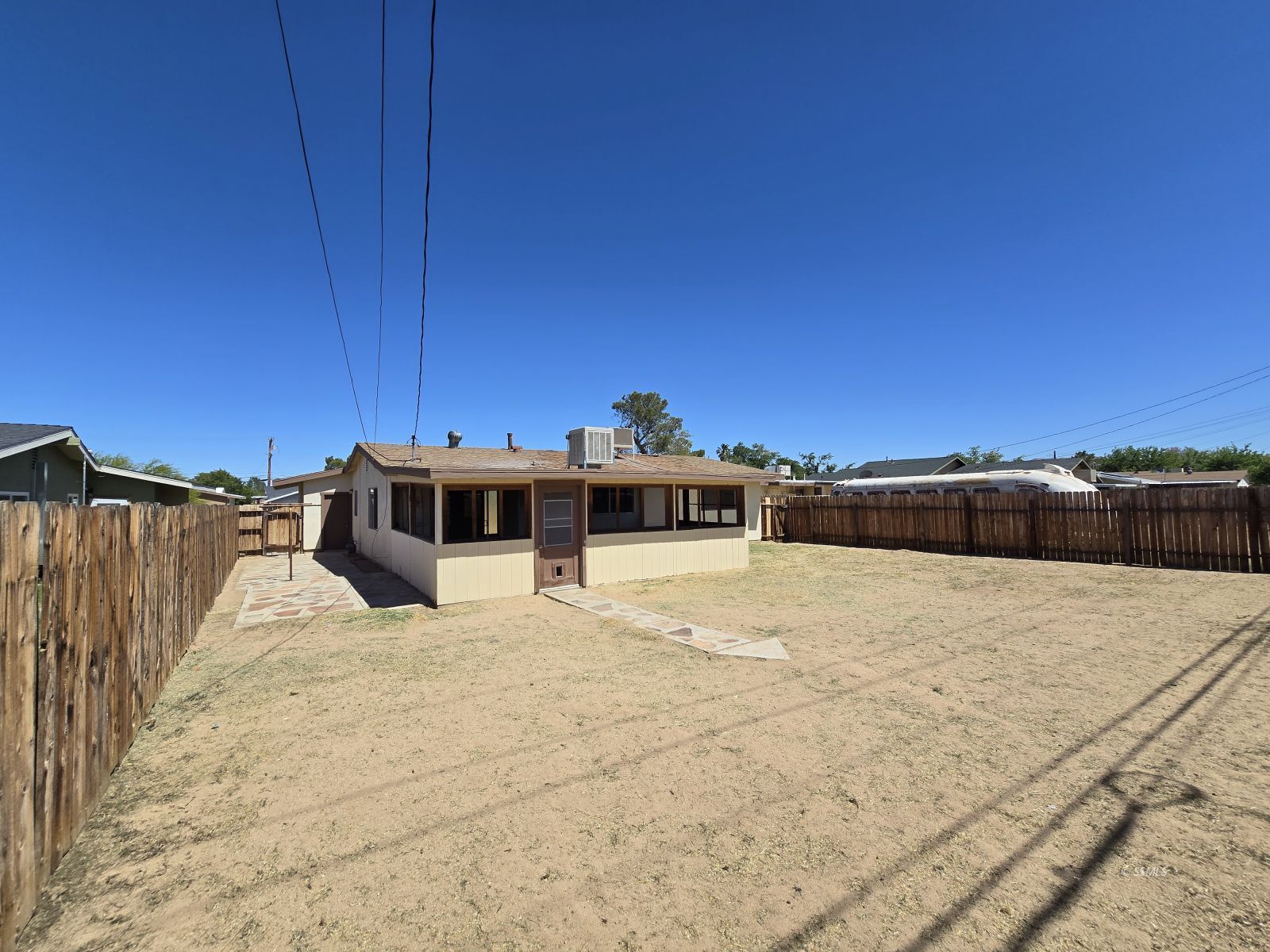 321 Lenore Street Ridgecrest, CA 93555 - Photo 18 of 20 a view of a ocean view