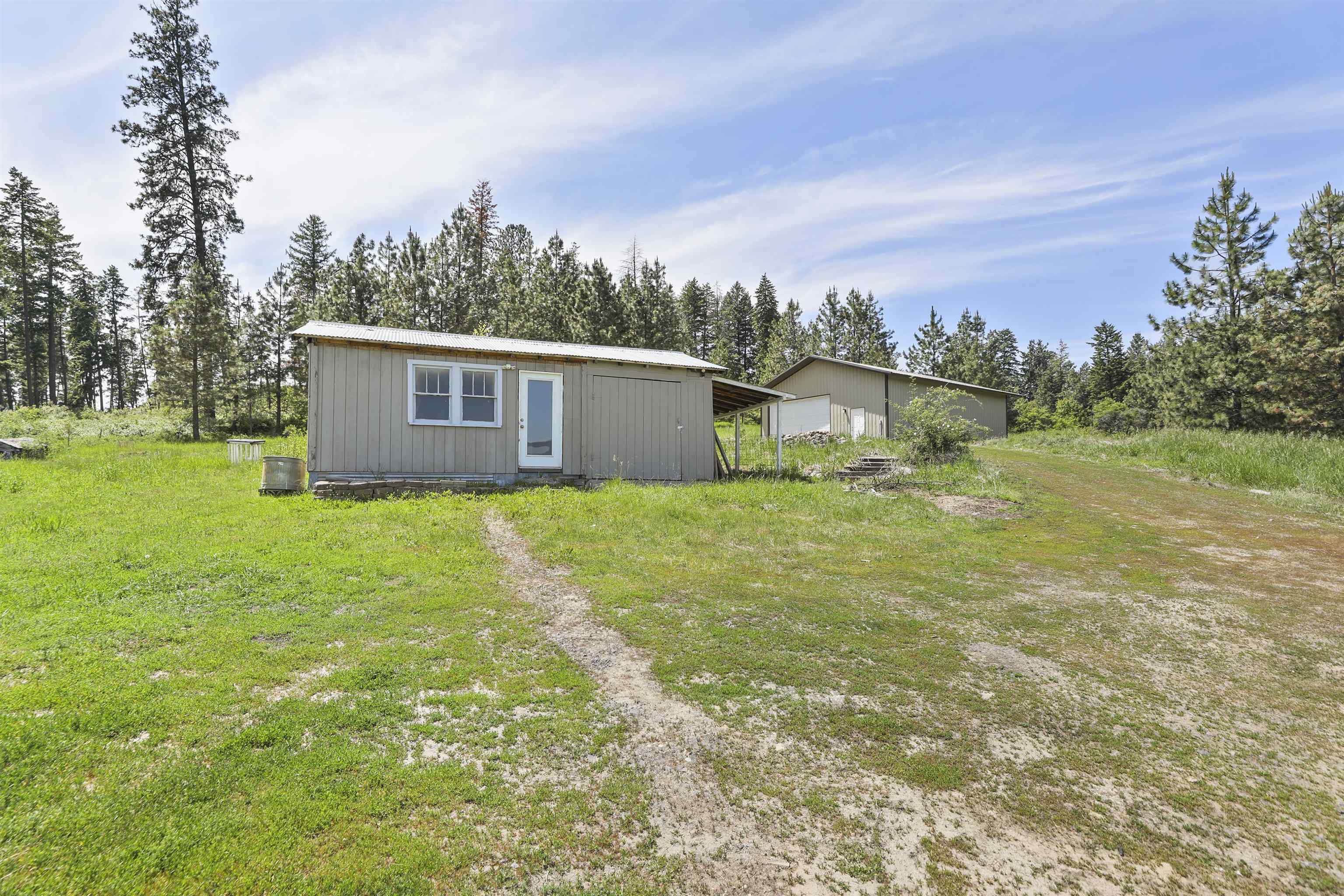 19401 North Halliday Road Mead, WA 99021 - Photo 13 of 24