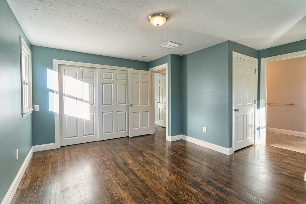 37 Knight Road Framingham, MA 01701 - Photo 12 of 20 Gallery Image 12