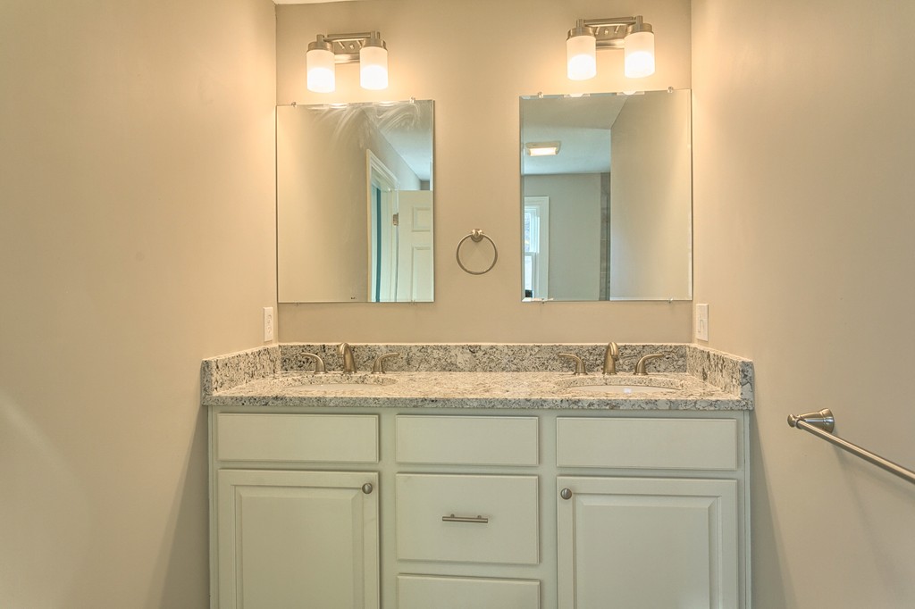 37 Knight Road Framingham, MA 01701 - Photo 14 of 20 Gallery Image 14
