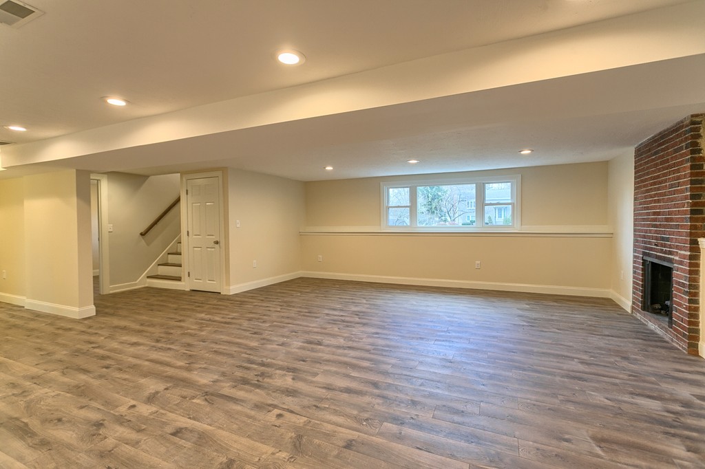 37 Knight Road Framingham, MA 01701 - Photo 17 of 20 Gallery Image 17