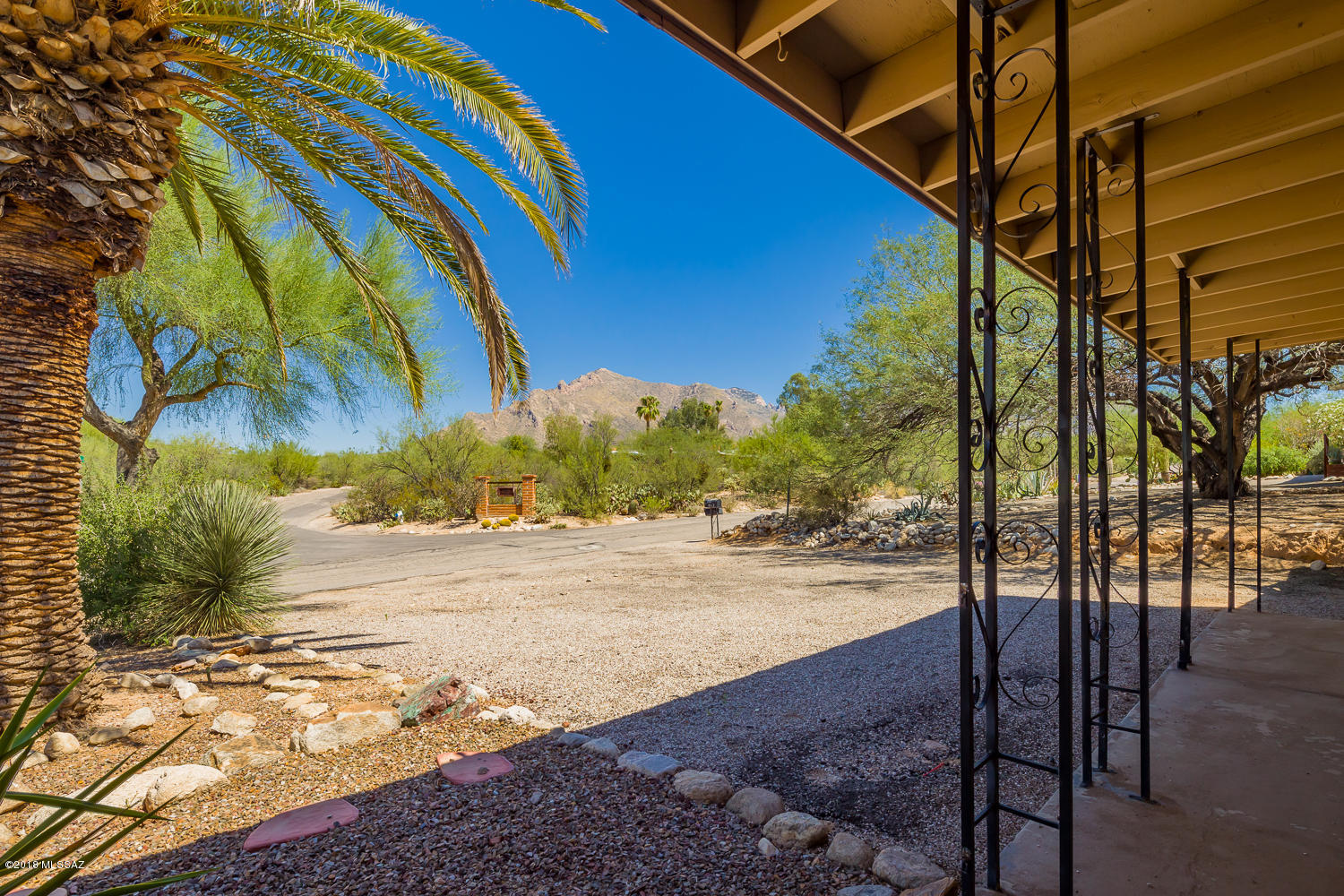 111 West Old Ina Road Tucson, AZ 85704 - Photo 4 of 25 Gallery Image 4