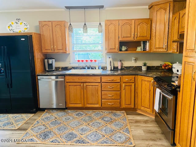 1455 Forest Hill Road Macon, GA 31210 - Photo 12 of 29 Kitchen