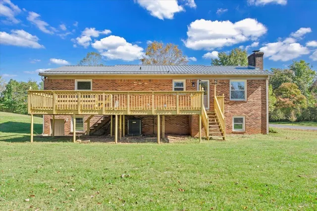 $267,500 | 1135 Laurel Park Avenue, Martinsville, VA 24112