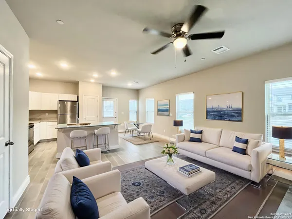 $1,425 | 7814 Savannah Brooks, Live Oak, TX 78233