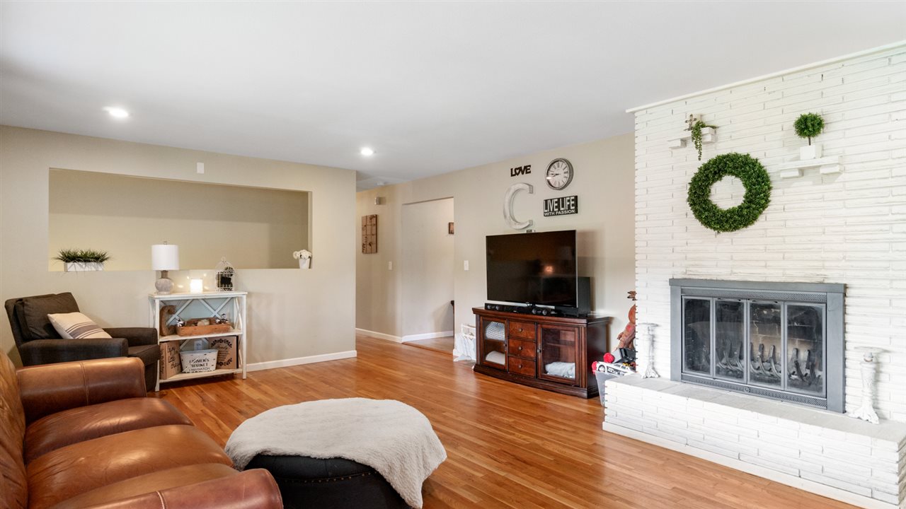 18117 North Palomino Road Colbert, WA 99005 - Photo 2 of 20