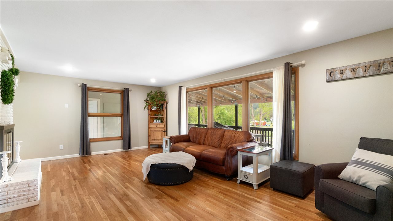 18117 North Palomino Road Colbert, WA 99005 - Photo 3 of 20