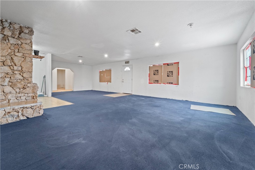32900 Dune Road Newberry Springs, CA 92365 - Photo 12 of 40 a view of an empty room with a window