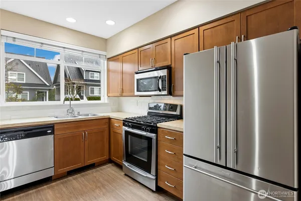 $3,400 | 2343 Northeast Park Drive, Issaquah, WA 98029