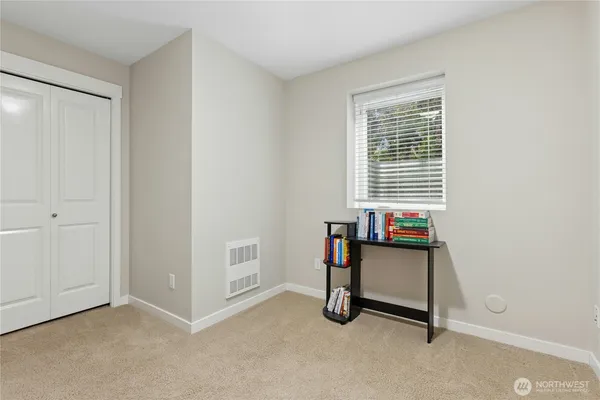 $3,400 | 2343 Northeast Park Drive, Issaquah, WA 98029