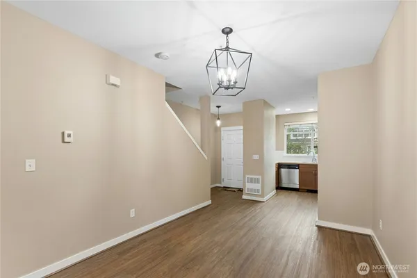 $3,400 | 2343 Northeast Park Drive, Issaquah, WA 98029