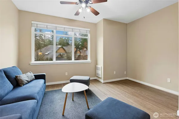 $3,400 | 2343 Northeast Park Drive, Issaquah, WA 98029