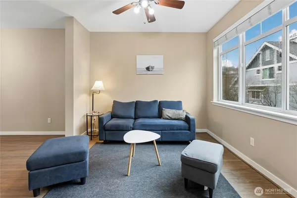 $3,400 | 2343 Northeast Park Drive, Issaquah, WA 98029