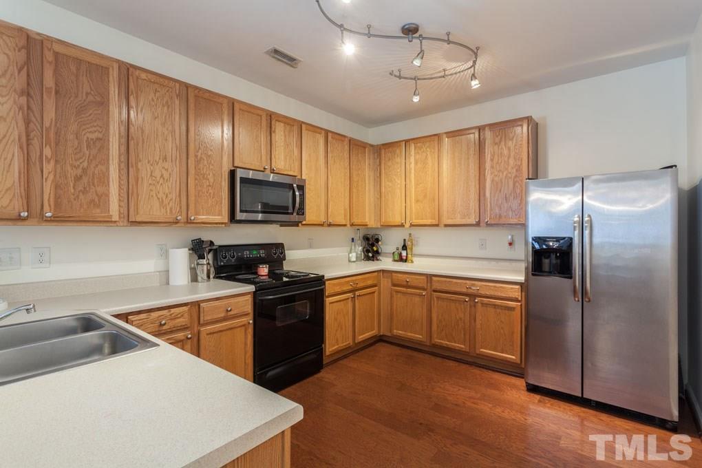 3605 Pinkham Way Raleigh, NC 27616 - Photo 13 of 27