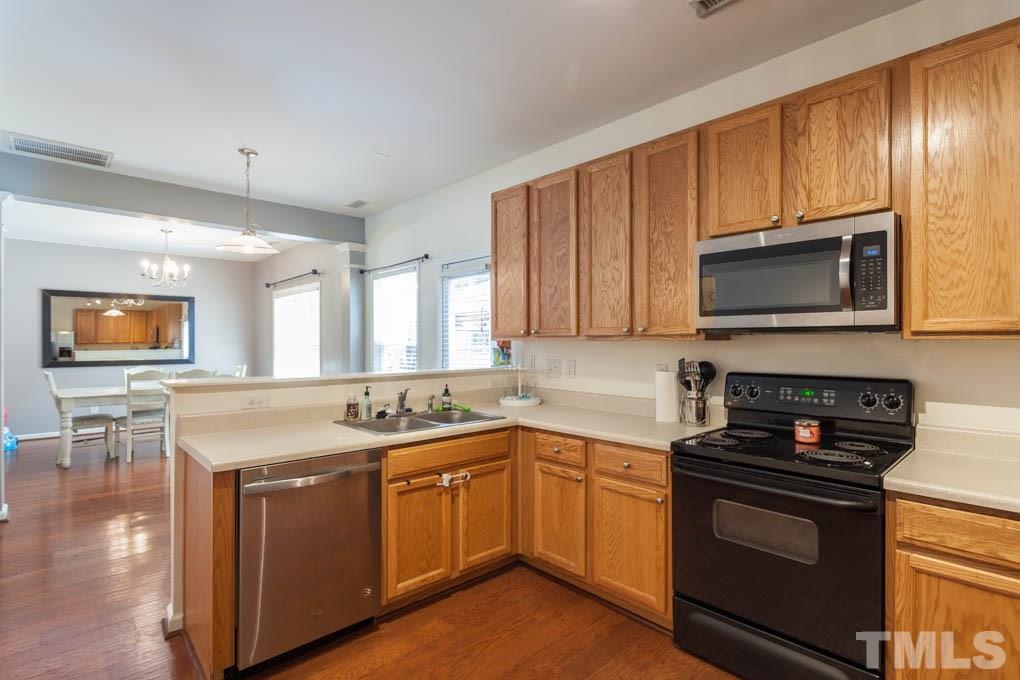 3605 Pinkham Way Raleigh, NC 27616 - Photo 14 of 27