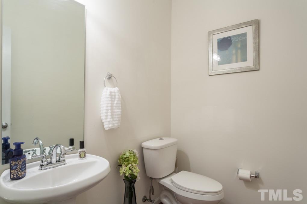 3605 Pinkham Way Raleigh, NC 27616 - Photo 16 of 27