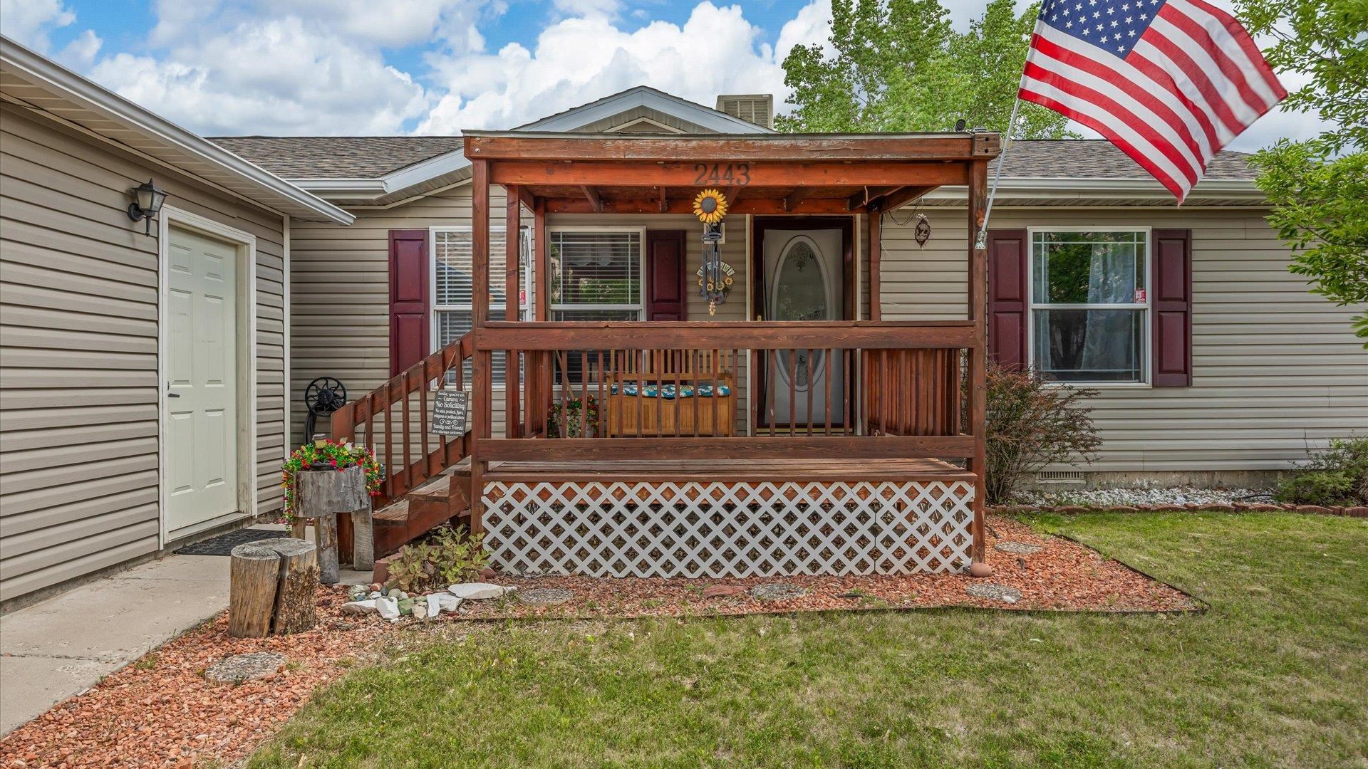 2443 Pioneer Way Rifle, CO 81650 - Photo 2 of 25