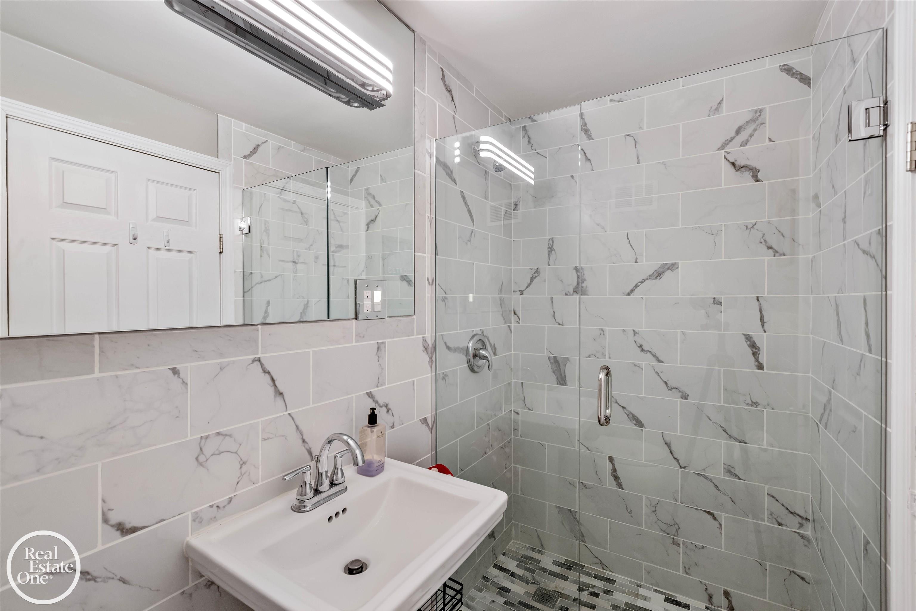 535 Ballantyne Road Grosse Pointe Shores, MI 48236 - Photo 58 of 89