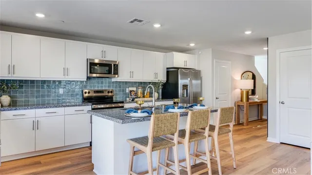 $648,071 | 14124 Serene Skies Court, Jurupa Valley, CA 92509