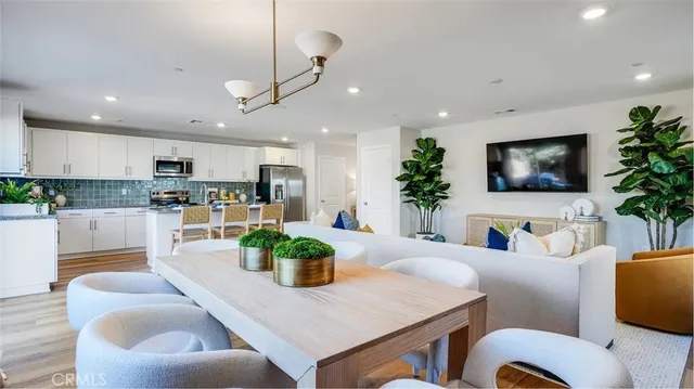 $648,071 | 14124 Serene Skies Court, Jurupa Valley, CA 92509