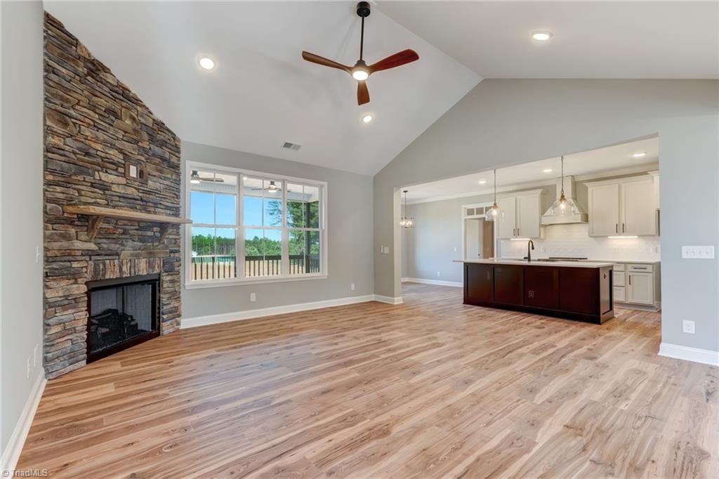 2214 Bakers Crossroad Road Reidsville, NC 27320 - Photo 5 of 36