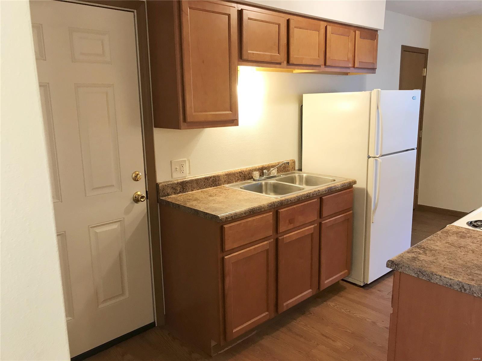 1806 Jamestown Road, Unit 3 Swansea, IL 62226 - Photo 2 of 12