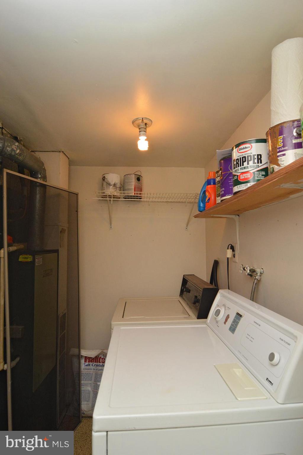 5 Willow Way Reading, PA 19606 - Photo 3 of 26