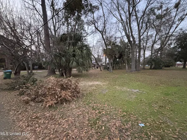 $345,000 | 1115 Desoto Street, Ocean Springs, MS 39564
