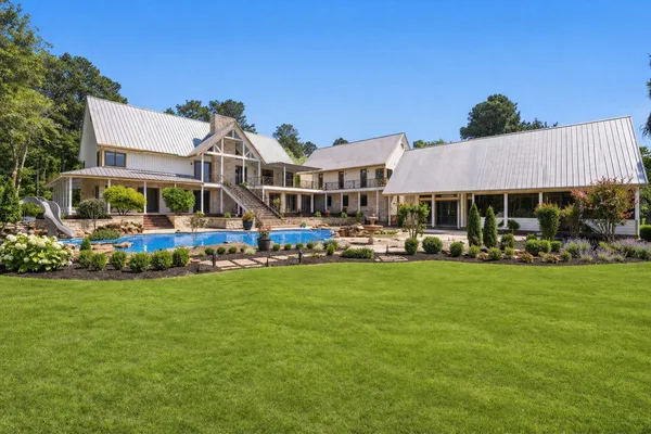 $3,800,000 | 43 Pool Road, Richards, TX 77873