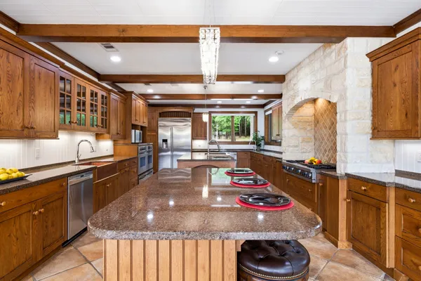 $3,800,000 | 43 Pool Road, Richards, TX 77873