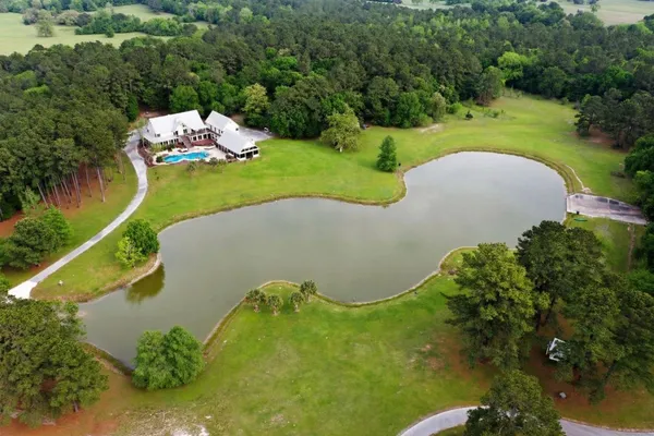 $3,800,000 | 43 Pool Road, Richards, TX 77873