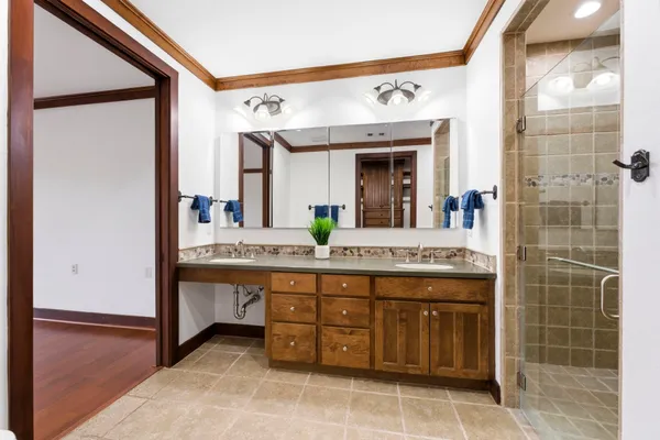 $3,800,000 | 43 Pool Road, Richards, TX 77873