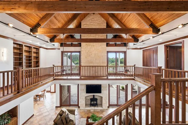 $3,800,000 | 43 Pool Road, Richards, TX 77873