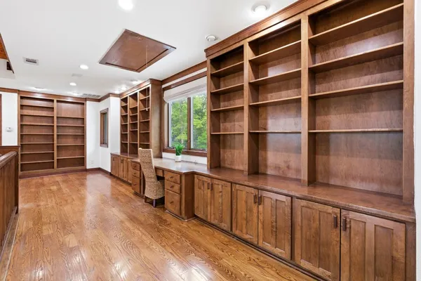 $3,800,000 | 43 Pool Road, Richards, TX 77873
