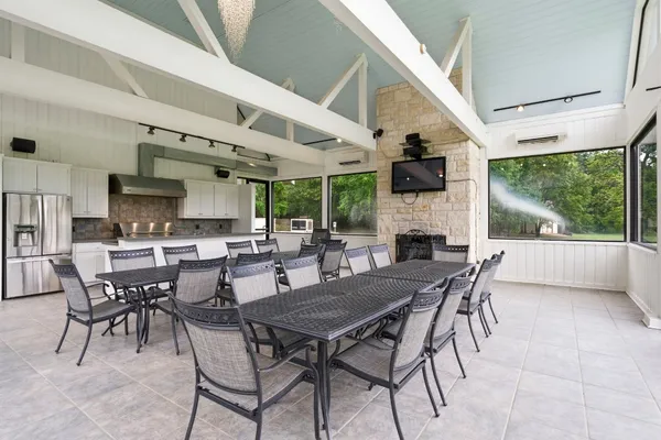 $3,800,000 | 43 Pool Road, Richards, TX 77873