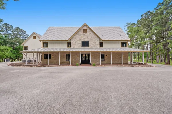 $3,800,000 | 43 Pool Road, Richards, TX 77873