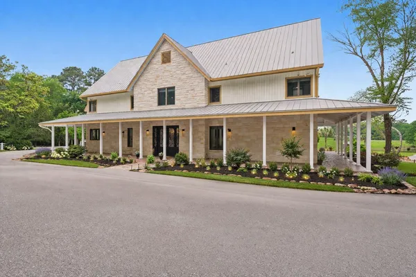 $3,800,000 | 43 Pool Road, Richards, TX 77873