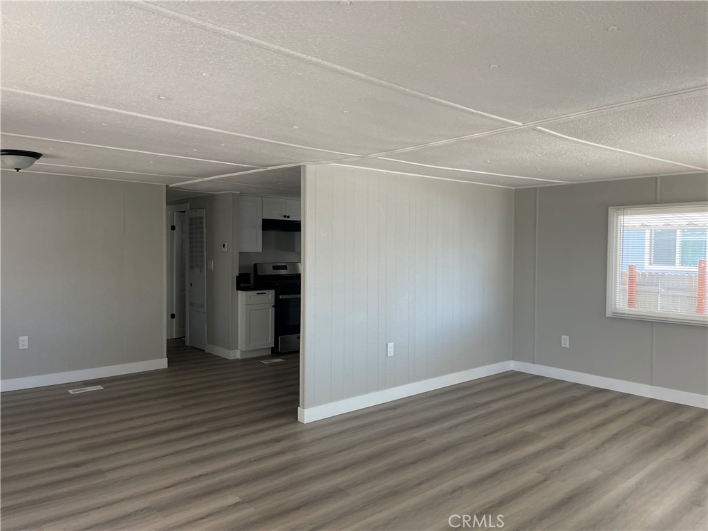 44099 D Street Hemet, CA 92544 - Photo 7 of 27