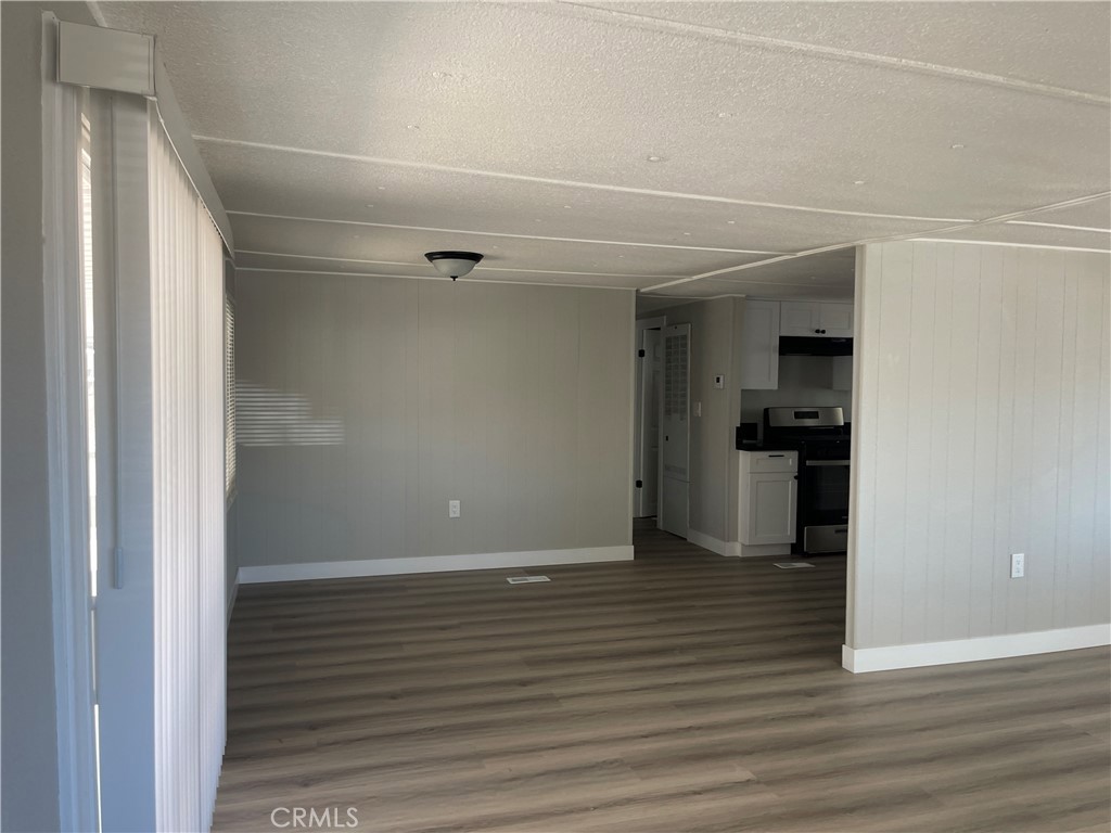 44099 D Street Hemet, CA 92544 - Photo 8 of 27