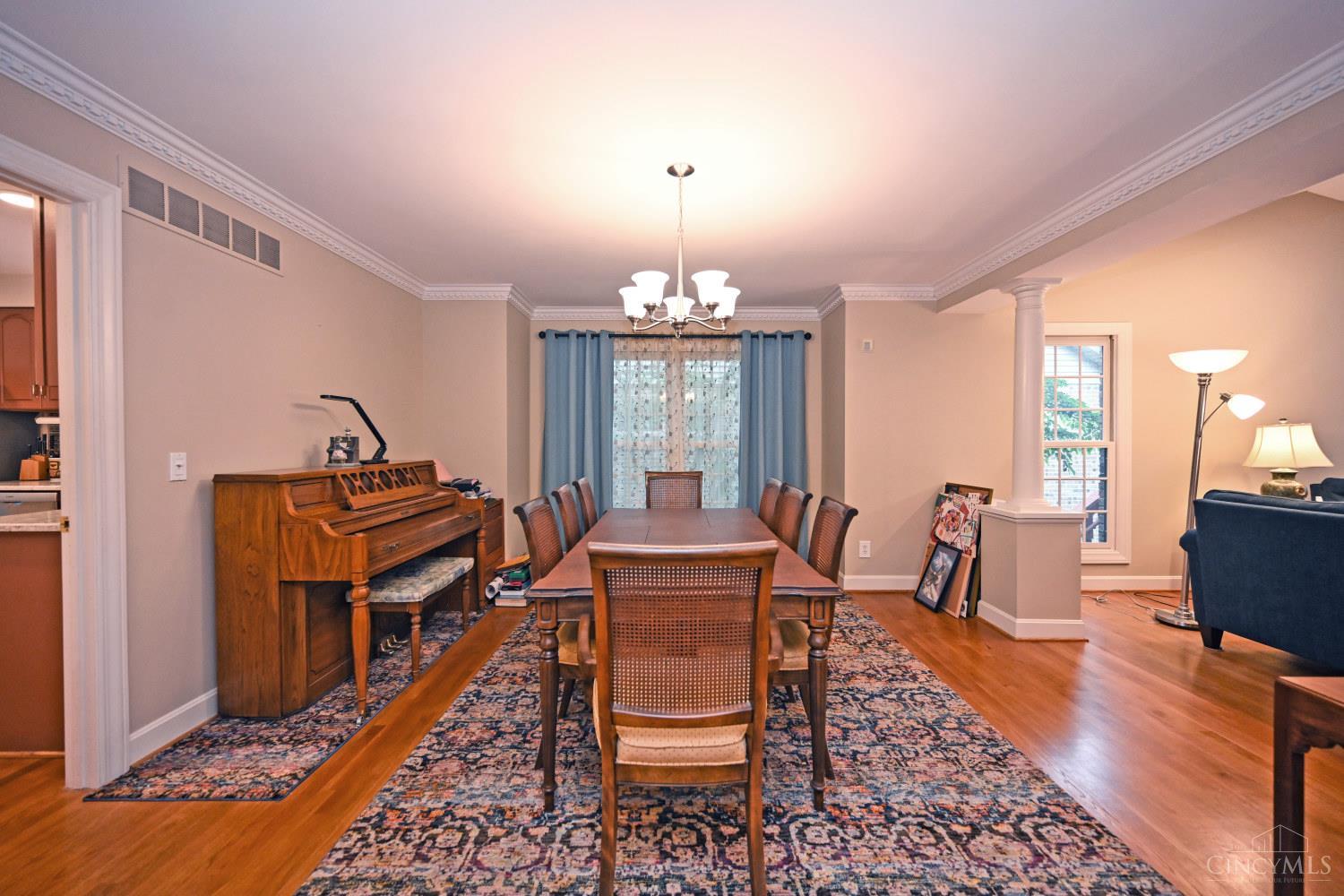 8847 Montgomery Road Cincinnati, OH 45236 - Photo 14 of 61 Gallery Image 14