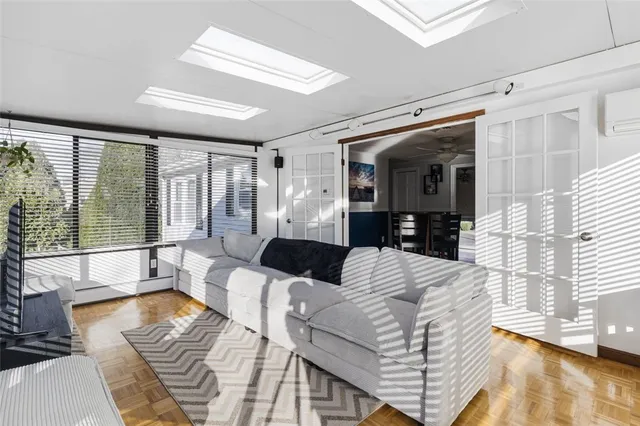 $549,000 | 95 Amy Drive, Cranston, RI 02921