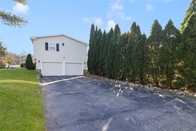 $549,000 | 95 Amy Drive, Cranston, RI 02921