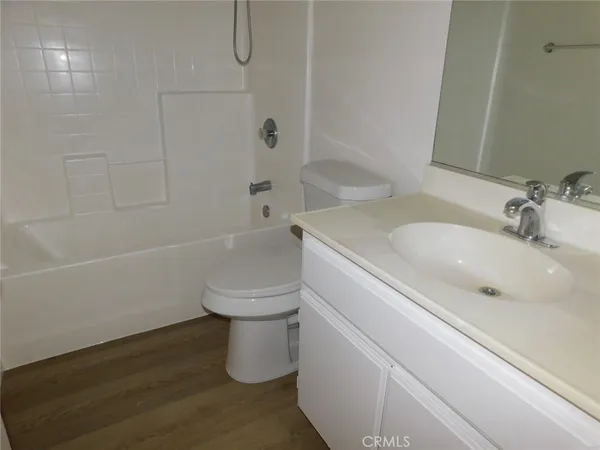 $2,150 | 11765 Winewood Street, Victorville, CA 92392