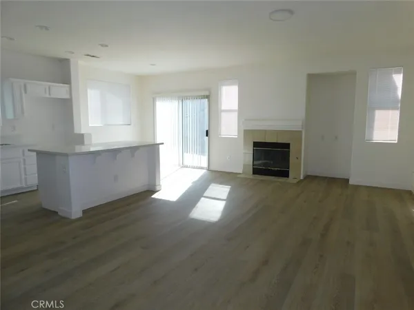 $2,150 | 11765 Winewood Street, Victorville, CA 92392