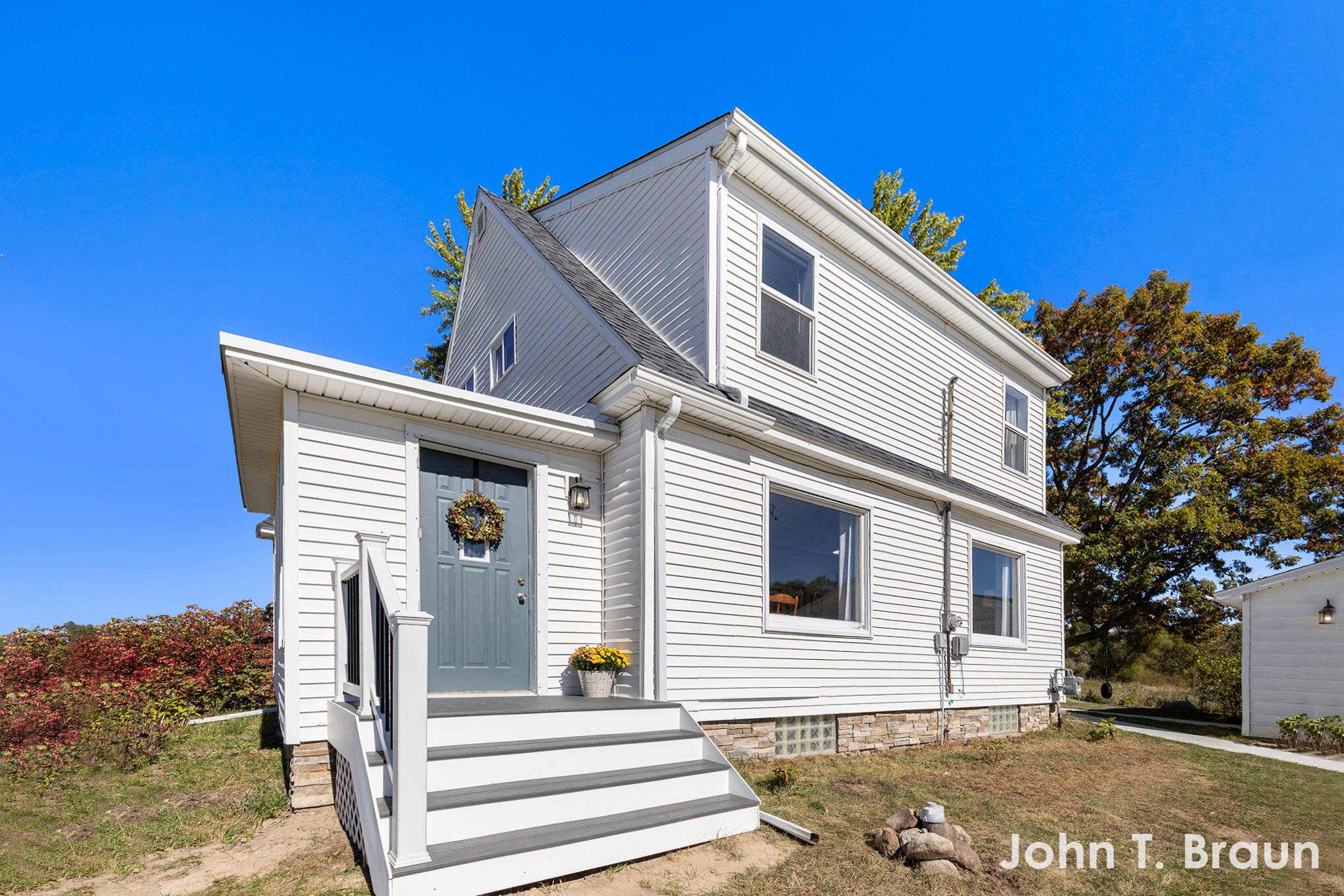 2050 West County Line Road Sand Lake, MI 49343 - Photo 5 of 38 S side of hm
