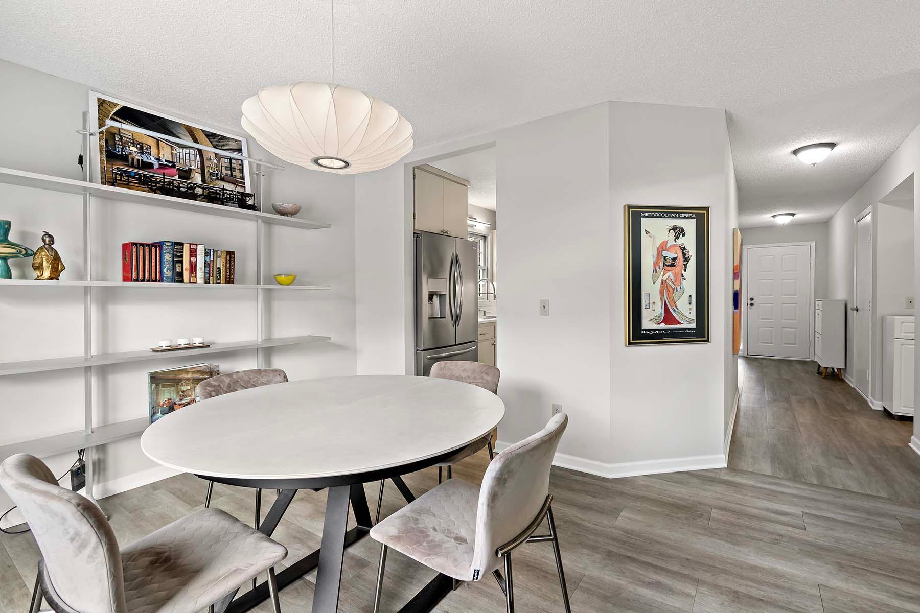 5228 Silver Maple Circle Hopkins, MN 55343 - Photo 13 of 38