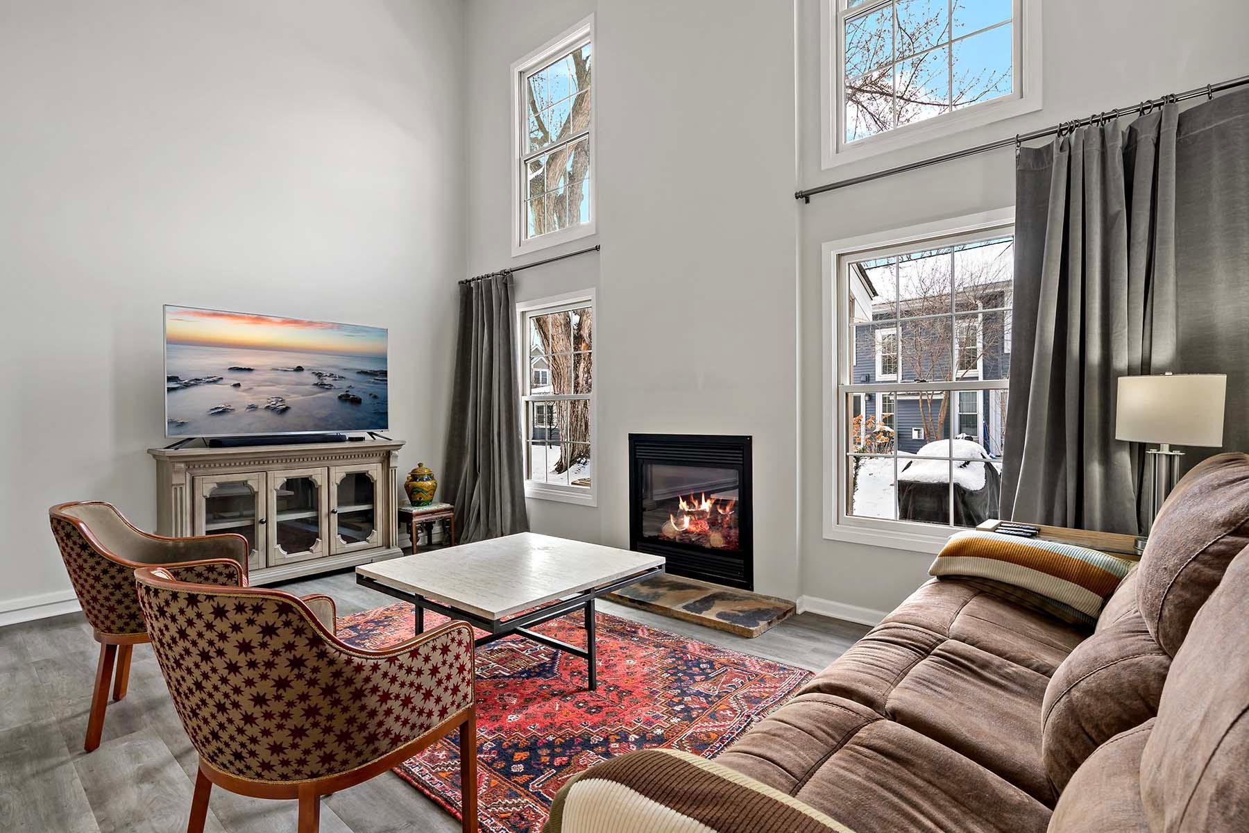 5228 Silver Maple Circle Hopkins, MN 55343 - Photo 15 of 38