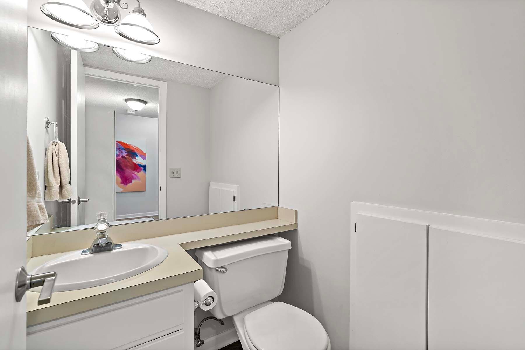 5228 Silver Maple Circle Hopkins, MN 55343 - Photo 20 of 38