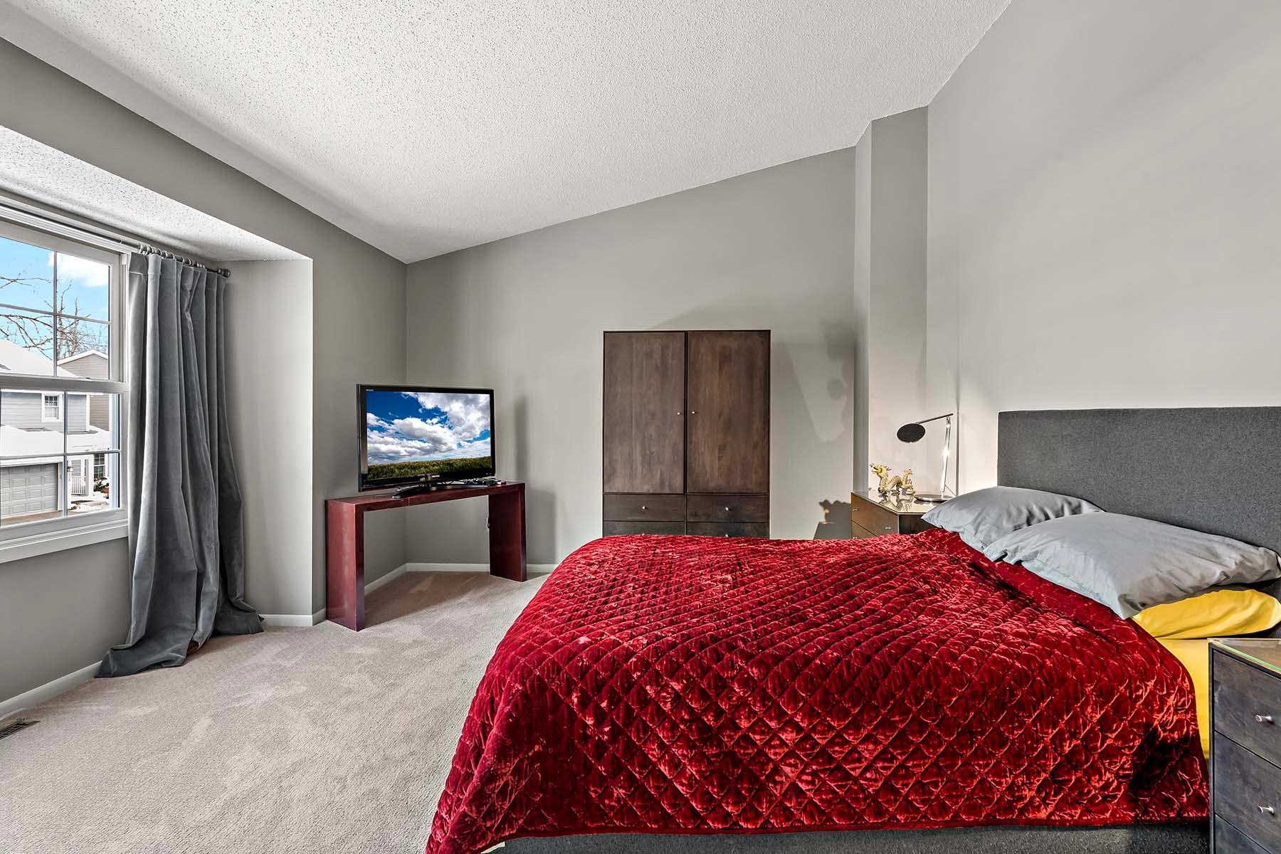 5228 Silver Maple Circle Hopkins, MN 55343 - Photo 23 of 38